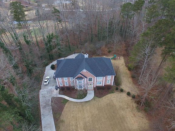 Greenview Drive 3.jpg
